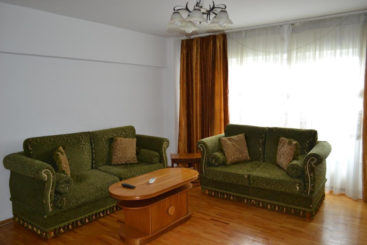Dreams By The River Apartman Bukarest Kültér fotó