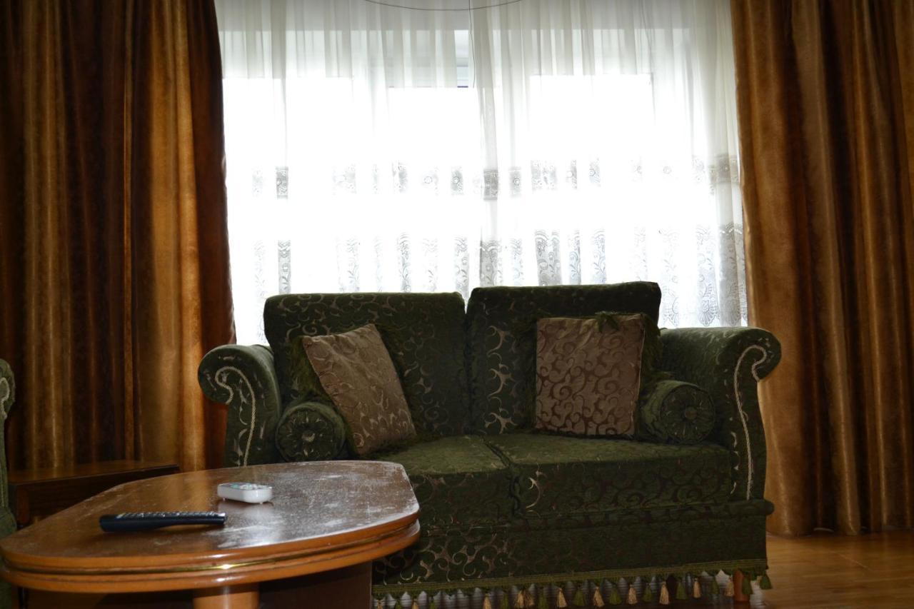 Dreams By The River Apartman Bukarest Kültér fotó