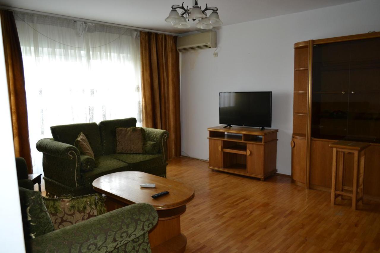 Dreams By The River Apartman Bukarest Kültér fotó